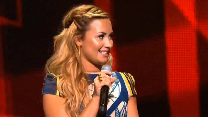 Demi Lovato joins X Factor USA judges on stage 22079
