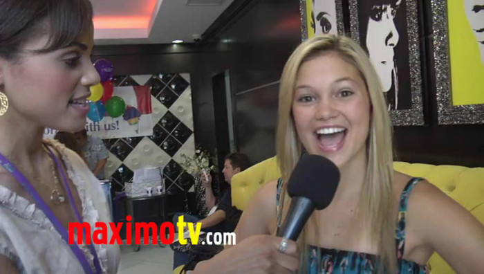 Olivia Holt Interview at _Ice Cream For Breakfast_ Fundraiser Event 0001 - Olivia -  Holt - Interview - at - _ - Ice - Cream - For - Breakfast - _ - Fundraiser - Event