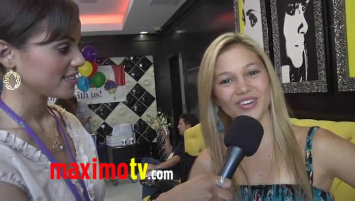 Olivia Holt Interview at _Ice Cream For Breakfast_ Fundraiser Event 0032