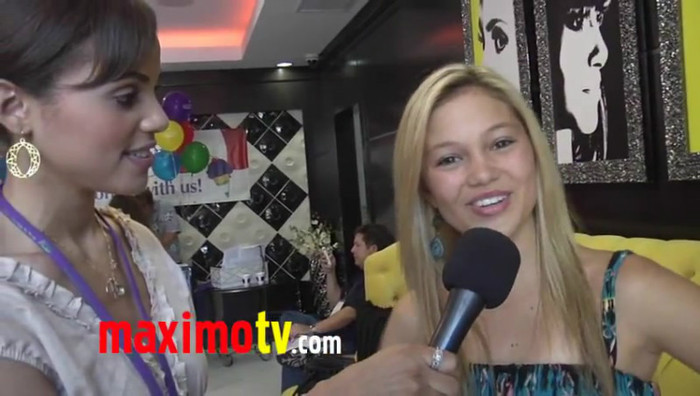 Olivia Holt Interview at _Ice Cream For Breakfast_ Fundraiser Event 0033