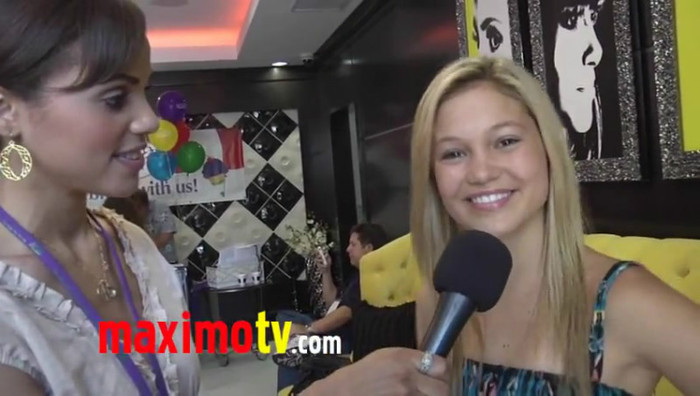 Olivia Holt Interview at _Ice Cream For Breakfast_ Fundraiser Event 0040