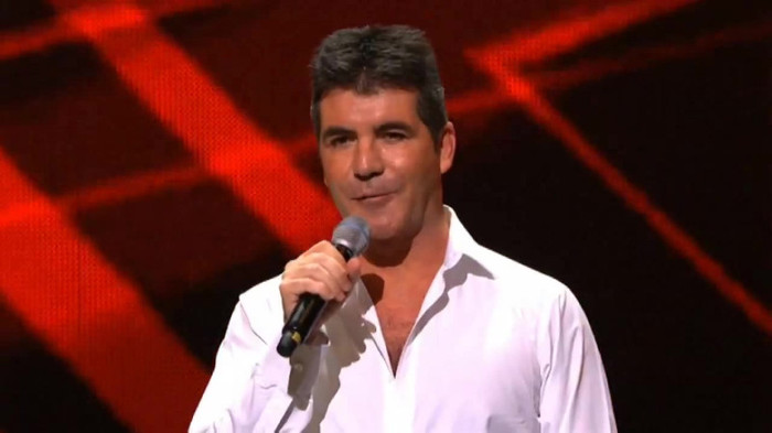 Demi Lovato joins X Factor USA judges on stage 28011