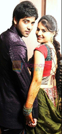 hpse_normal__968239653_Kinshuk Mahajan got married to his girlfriend Divya Gupta in Delhi on 12th No