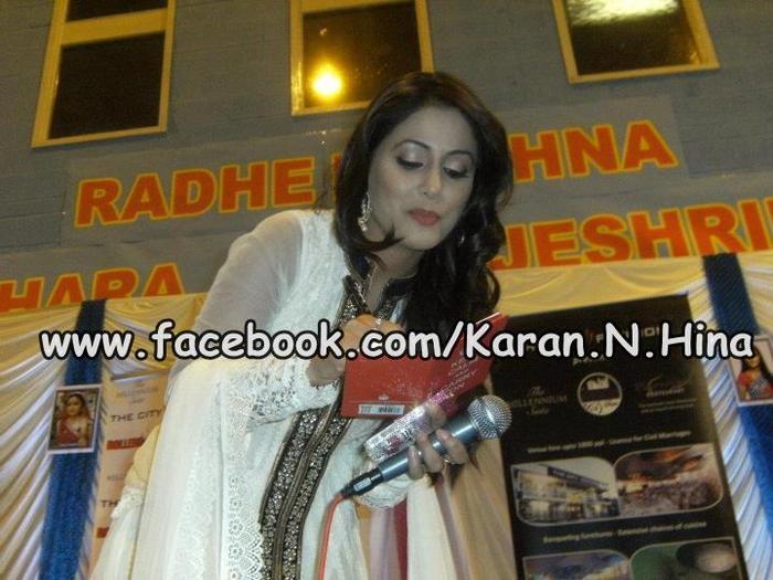 526671_299384743479490_2002324183_n - Hina Khan