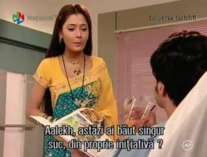 522844_233178413452257_100002803003327_293812_280238468_n - sara khan 8