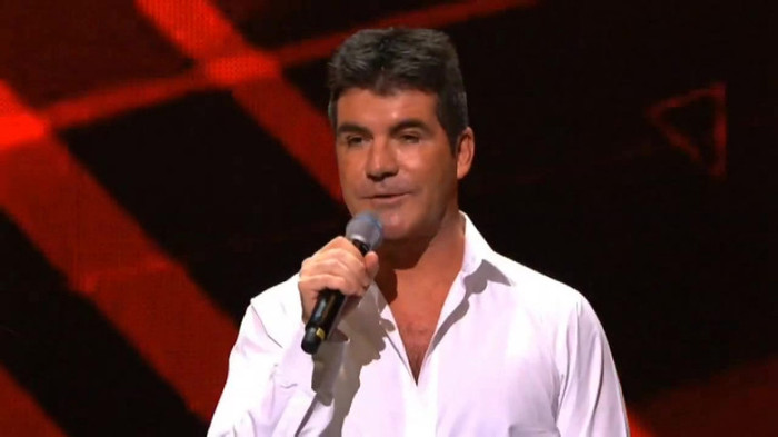 Demi Lovato joins X Factor USA judges on stage 30470