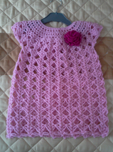 Set rochita si bereta cu trandafir