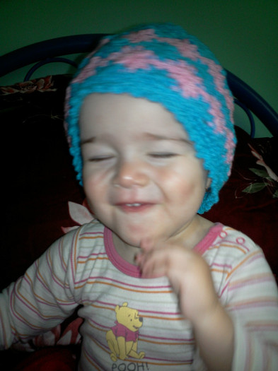 Caciulita cu model floral