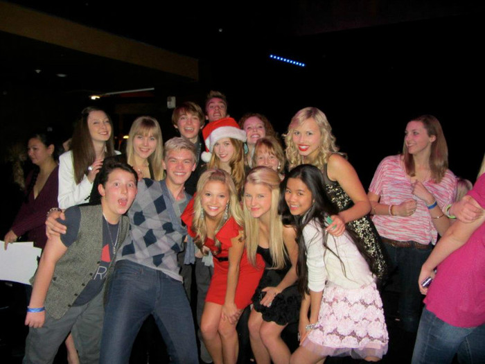 397830_333092146724292_185353808164794_1076004_840234028_n