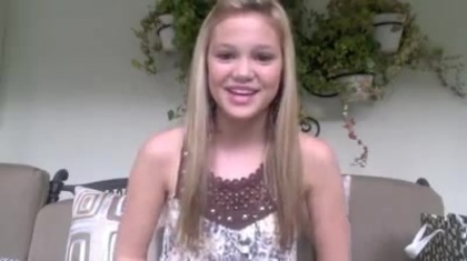 Olivia Holt facebook video january 2012 01134