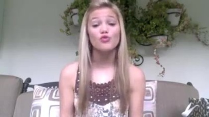 Olivia Holt facebook video january 2012 01220 - Olivia - Holt - Facebook - January - 2012  - oo3