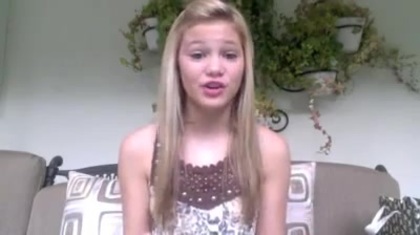 Olivia Holt facebook video january 2012 01255 - Olivia - Holt - Facebook - January - 2012  - oo3