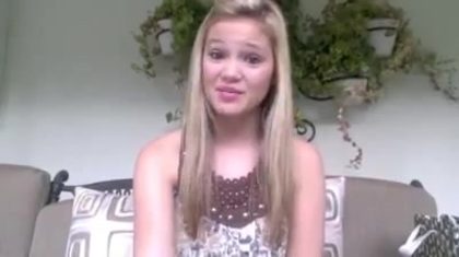 Olivia Holt facebook video january 2012 01592