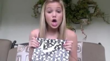 Olivia Holt facebook video january 2012 01881 - Olivia - Holt - Facebook - January - 2012  - oo4