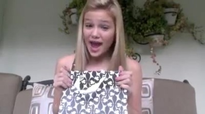 Olivia Holt facebook video january 2012 01901 Olivia Holt facebook video january 2012 01901