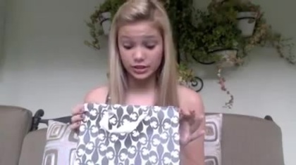 Olivia Holt facebook video january 2012 02042