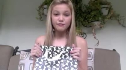 Olivia Holt facebook video january 2012 01925 - Olivia - Holt - Facebook - January - 2012  - oo4