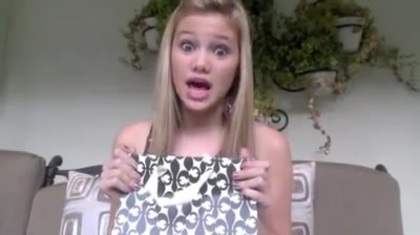 Olivia Holt facebook video january 2012 01947 - Olivia - Holt - Facebook - January - 2012  - oo4