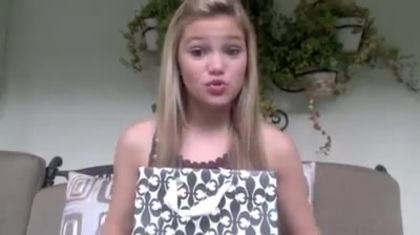 Olivia Holt facebook video january 2012 02131 - Olivia - Holt - Facebook - January - 2012  - oo5