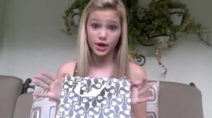 Olivia Holt facebook video january 2012 01997