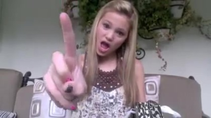 Olivia Holt facebook video january 2012 02513 Olivia Holt facebook video january 2012 02513