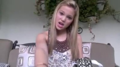 Olivia Holt facebook video january 2012 02521 - Olivia - Holt - Facebook - January - 2012  - oo6