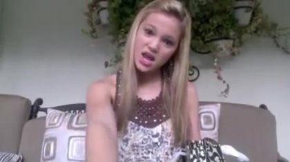 Olivia Holt facebook video january 2012 02523 - Olivia - Holt - Facebook - January - 2012  - oo6