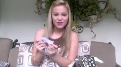 Olivia Holt facebook video january 2012 02718 - Olivia - Holt - Facebook - January - 2012  - oo6