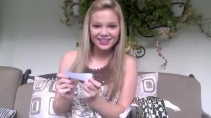Olivia Holt facebook video january 2012 02734 - Olivia - Holt - Facebook - January - 2012  - oo6