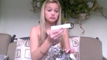 Olivia Holt facebook video january 2012 03662