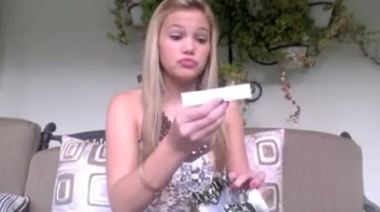 Olivia Holt facebook video january 2012 03666 - Olivia - Holt - Facebook - January - 2012  - oo8