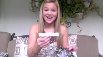 Olivia Holt facebook video january 2012 03705 - Olivia - Holt - Facebook - January - 2012  - oo8