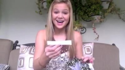 Olivia Holt facebook video january 2012 03706 - Olivia - Holt - Facebook - January - 2012  - oo8