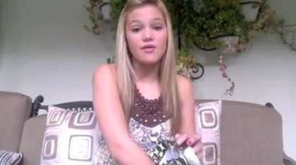 Olivia Holt facebook video january 2012 03816 - Olivia - Holt - Facebook - January - 2012  - oo8