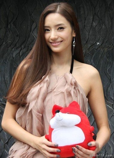 1 (15) - han chae young