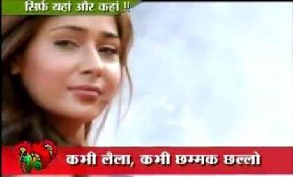 540630_295507947208430_1748247710_n - sara khan 9