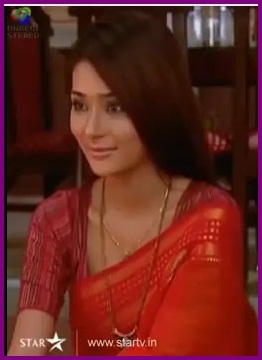 38-tile - SARA KHAN NEW PIC