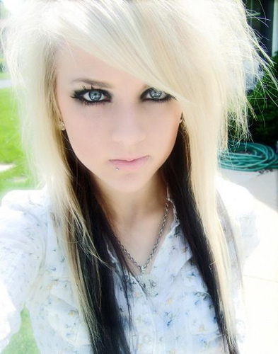 Girls-Blonde-Emo-Hairstyles