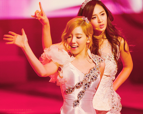 YulTae :x . [Taeyeon & Yuri]