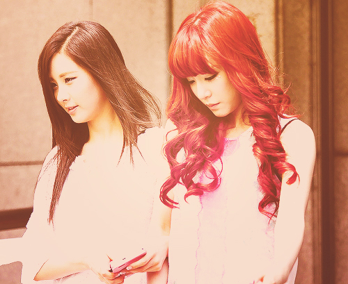 TiffSeo :x . [Seohyun & Tiffany]