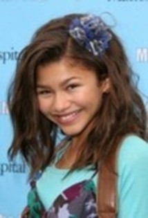 60375590_DADJTFF3 - Zendaya Coleman