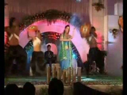 00_02_41 - SARA KHAN DANCE Sapna Babul Ka Bidaai Success In Romania