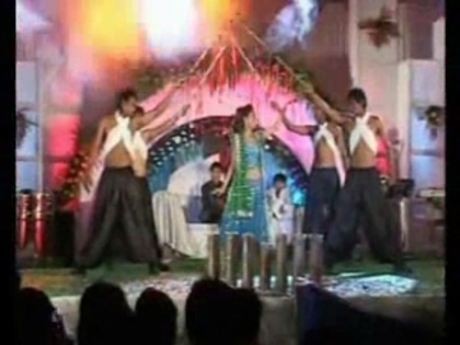 00_00_19 - sara khan 9