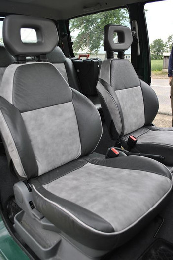 _DSC0904 - Tapiterie auto