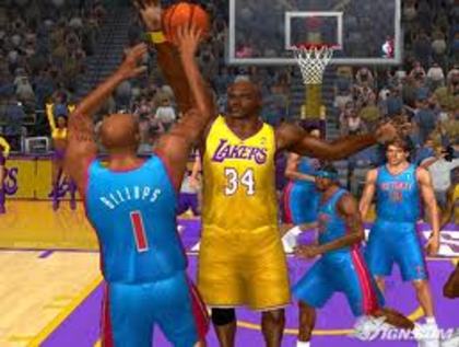 NBA Live 2004 - NBA Live 2004 Joc