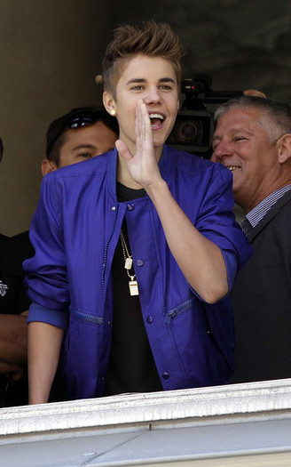 TE IUBESC!!!!!!!!!!!!!!!!!!!!!