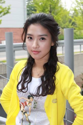 001 - kim so eun