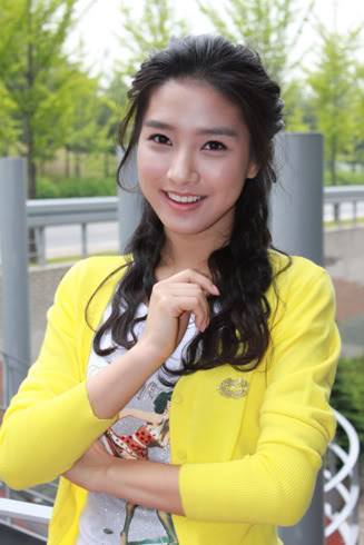 015 - kim so eun