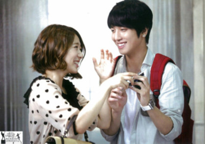 tumblr_m4nc8hlpSr1qfj7aoo1_400 - Lee Shin si Lee Kyu Won