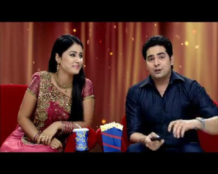 302194_290932990927136_1952690977_n - Hina Khan
